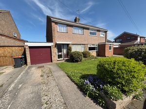 Robins Croft Great Sutton